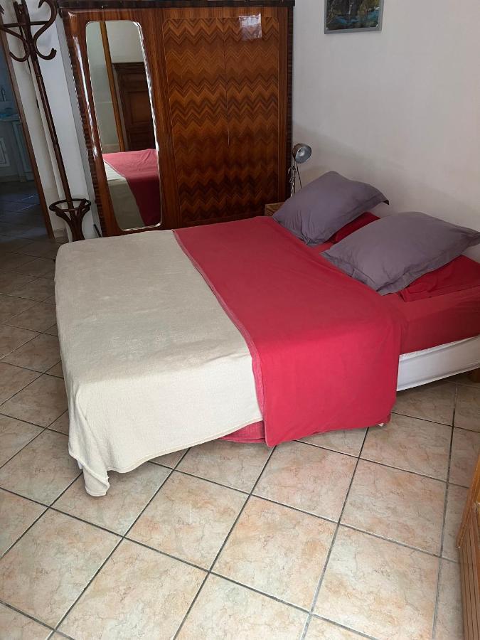 Bed and Breakfast Chez Guy Marsiglia Esterno foto
